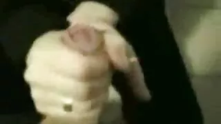Un homme bisexuel brutal montre une gorge profonde torride à son monstre blond pornos femmes noires aux gros seins