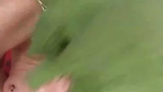 Une salope aux cheveux blonds bon film porno francais complet marché souffle la bite bâclée d'un étalon brutal