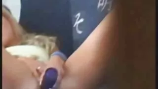 Une latina morbide morbide porno femmes mures séduit un chauffeur pour avoir des relations sexuelles occasionnelles au bord de la piscine