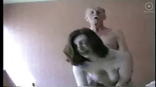 une brune insatiable mange un délicieux chaton de la plantureuse sex porno gratuit bonny nutjob