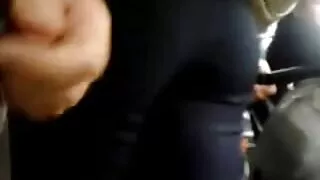Salope brune affamée de sexe dans des filets de porno tukif hd pêche meurt de faim seule