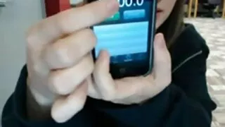 Fille sexy avec extrait x gratuit des lunettes Skylar Snow baisée dans la chatte et aime manger du sperme