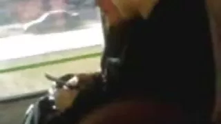 Horny Latina prostituée est film pour adulte x cloué dur dans un trio MMF