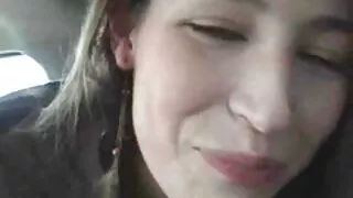 Des prostituées aux cheveux longs et aux gros seins font plaisir à deux film de tukif mecs affamés