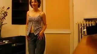 L'argent porno jeune fille gratuit excite Kyra plus que tout au monde
